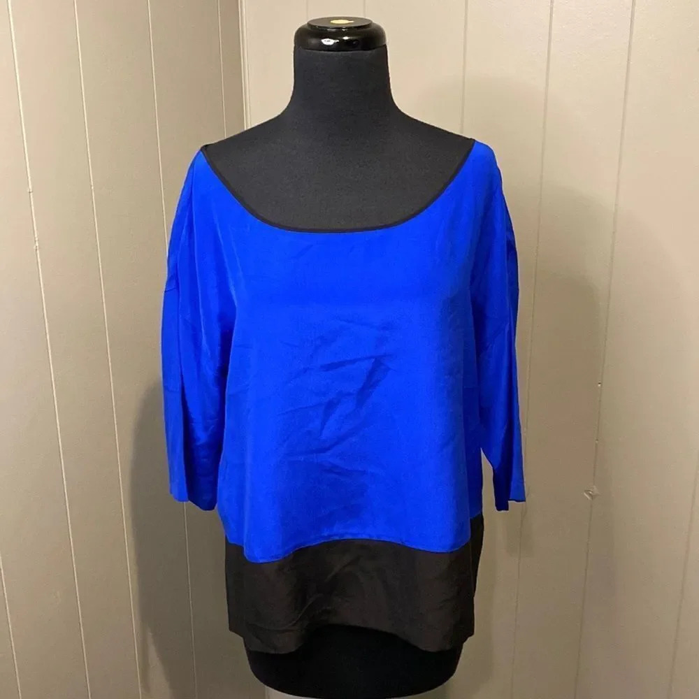 Robert Rodriguez 10 Blue/Black Cropped Sleeve 100% Silk Wide Neck